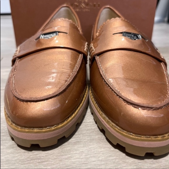Penny Loafer by Coach, Wmns 6 *final markdown price* - Picture 2 of 11